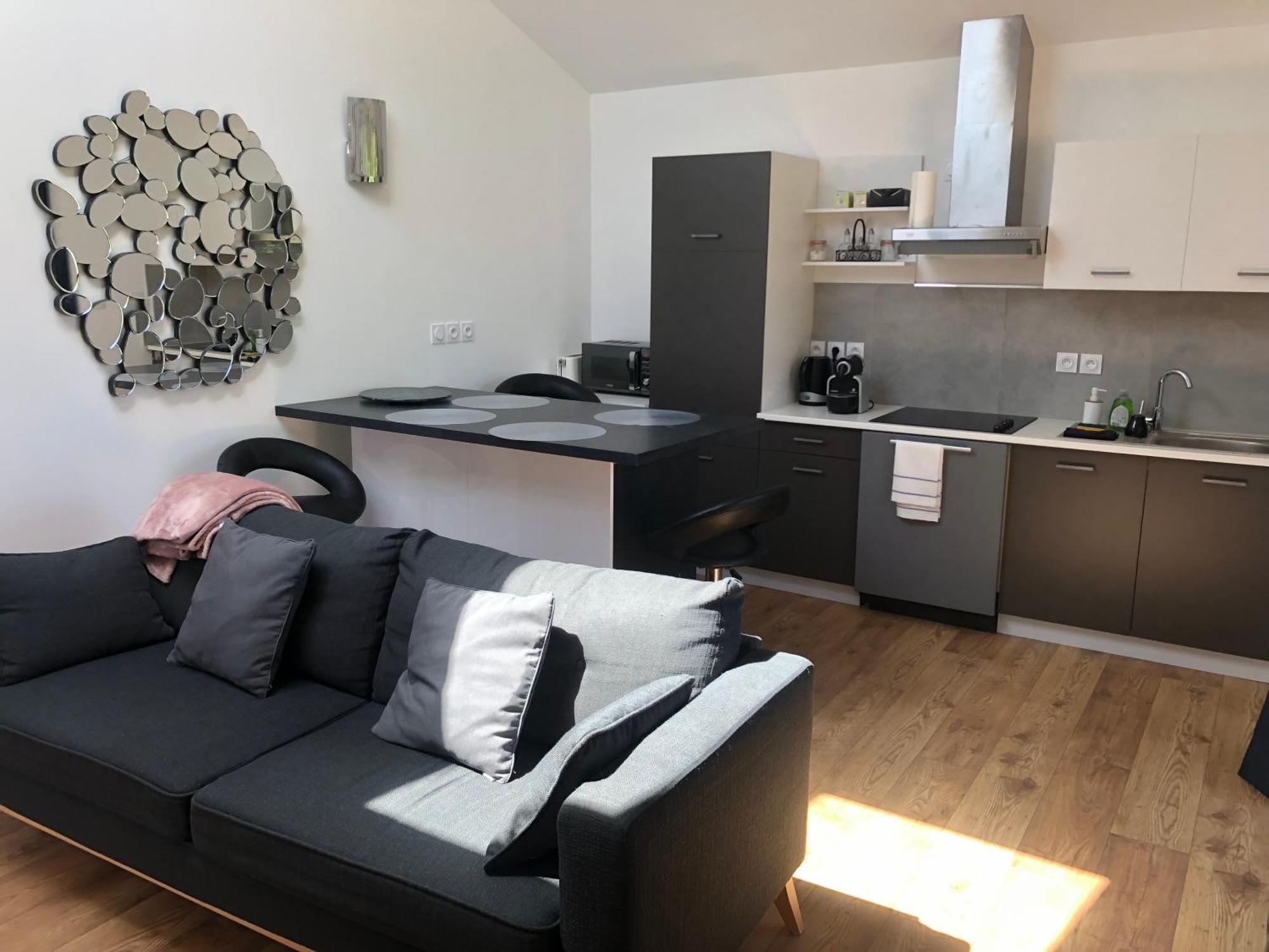 La Cerisiere Apartamento Bessenay Exterior foto
